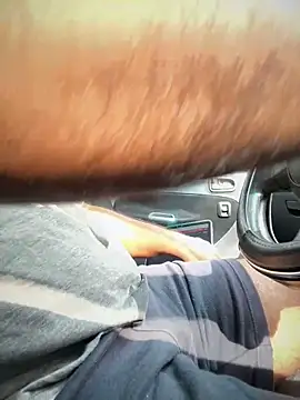 Snapshot of dam-her-boy chatting on November 2025 03:28:02 AM dam-her-boy online show from November 2025 03:28:02 AM