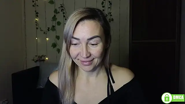 Snapshot of Kiss_julli88I chatting on December 2025 06:26:02 PM Kiss julli88I online show from December 2025 06:26:02 PM