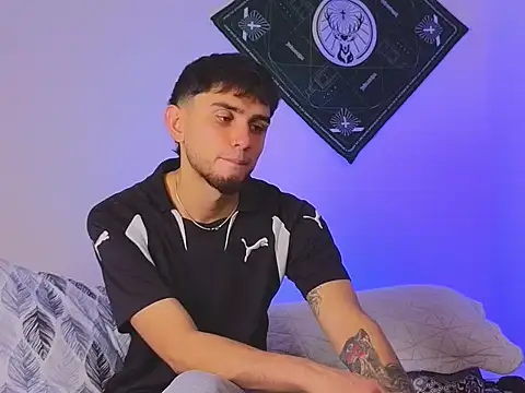 samevansx  online show from October 2025 02:46:01 PM