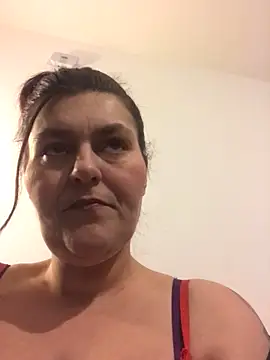 Snapshot of Curvy-Essex-Milf chatting on March 2025 12:51:01 AM Curvy-Essex-Milf online show from March 2025 12:51:01 AM