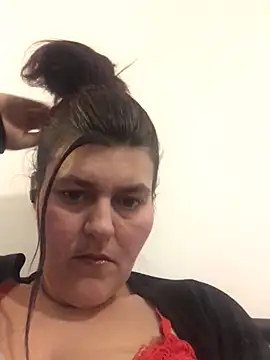 Snapshot of Curvy-Essex-Milf chatting on March 2025 12:17:01 AM Curvy-Essex-Milf online show from March 2025 12:17:01 AM