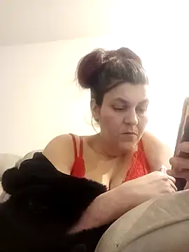 Snapshot of Curvy-Essex-Milf chatting on December 2025 07:53:02 PM Curvy-Essex-Milf online show from December 2025 07:53:02 PM