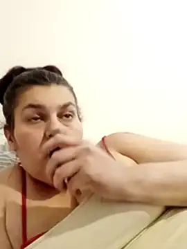 Curvy-Essex-Milf online show from March 2026 02:04:02 AM