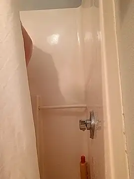 KITTYBOOBOOFUXX online show from November 2025 03:20:02 AM