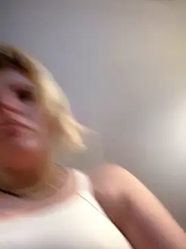 KITTYBOOBOOFUXX online show from March 2026 08:05:02 AM