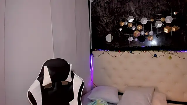  Lilly miller online show from January 2026 04:37:02 AM