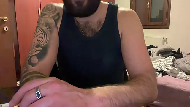 maialinofriuli online show from March 2025 01:05:01 AM