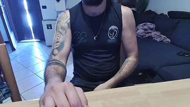 maialinofriuli online show from September 2025 01:59:02 PM