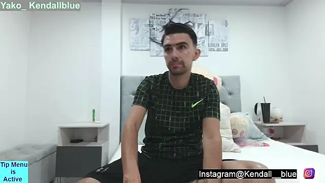 Snapshot of kendallblue_ chatting on September 2025 11:32:02 PM kendallblue online show from September 2025 11:32:02 PM