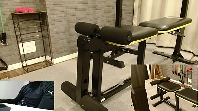 Stretch-man online show from November 2025 01:01:01 PM