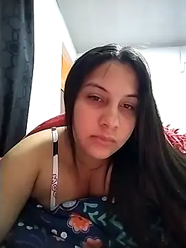 esmeralda jadees online show from March 2026 01:38:01 PM