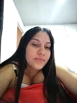 esmeralda jadees online show from March 2026 01:11:02 PM