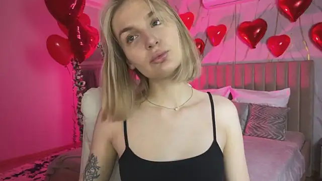  Vikky Moon  online show from February 2026 12:40:02 AM