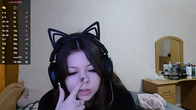 RendyDow online show from November 2025 07:19:01 AM