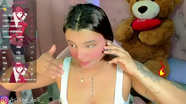 Ashley dolll online show from December 2025 09:02:01 PM