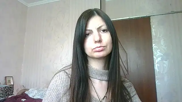 Snapshot of AliseWats chatting on March 2025 01:32:02 PM AliseWats online show from March 2025 01:32:02 PM