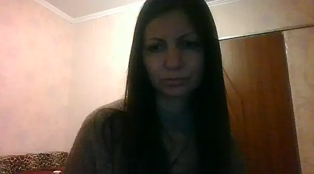 Snapshot of AliseWats chatting on March 2025 08:12:01 PM AliseWats online show from March 2025 08:12:01 PM