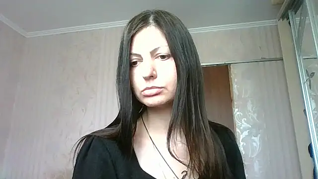 Snapshot of AliseWats chatting on March 2025 10:05:01 AM AliseWats online show from March 2025 10:05:01 AM