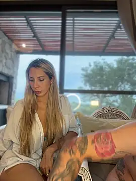 CarinaRose online show from April 2026 09:06:02 PM