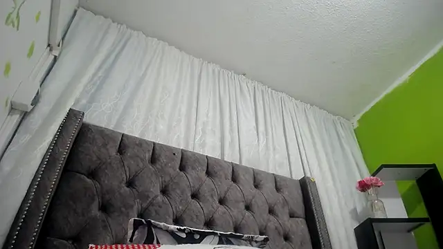 Snapshot of ANA-BULLOCK- chatting on September 2025 12:16:01 PM ANA-BULLOCK- online show from September 2025 12:16:01 PM