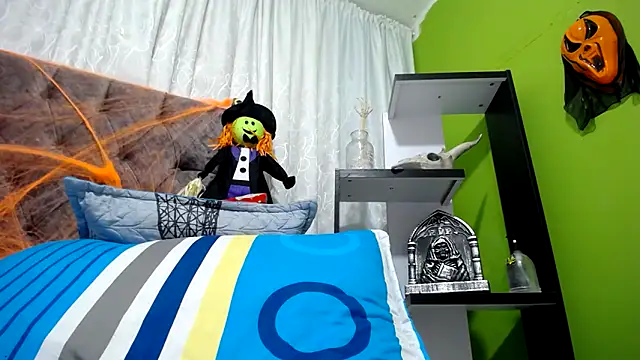 Snapshot of ANA-BULLOCK- chatting on October 2025 12:17:02 PM ANA-BULLOCK- online show from October 2025 12:17:02 PM