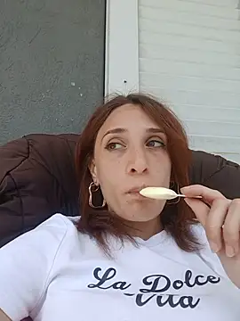 laprincesa2punto0 online show from May 2026 11:51:02 AM