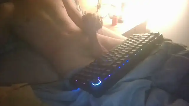 Snapshot of macford1 chatting on October 2025 12:22:02 AM macford1 online show from October 2025 12:22:02 AM