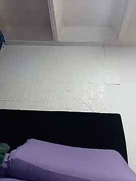 DaphneRosses online show from May 2026 01:51:01 PM