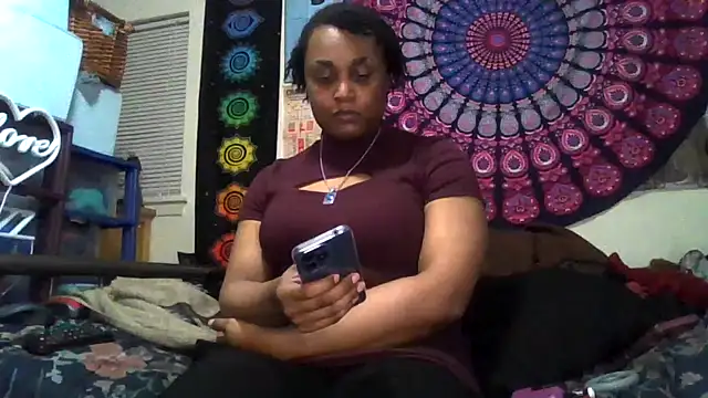 Snapshot of GardeniaFields chatting on November 2025 07:21:02 AM GardeniaFields online show from November 2025 07:21:02 AM