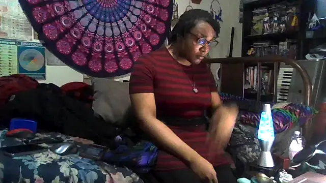 Snapshot of GardeniaFields chatting on December 2025 04:51:01 AM GardeniaFields online show from December 2025 04:51:01 AM