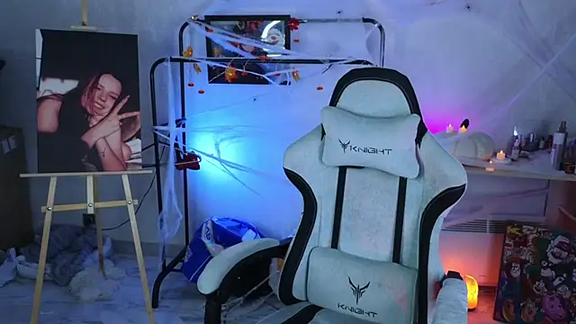 monicaerotic online show from October 2025 06:41:02 PM