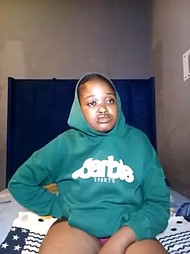 Snapshot of SexyShybarbie chatting on April 2026 08:06:01 PM SexyShybarbie online show from April 2026 08:06:01 PM