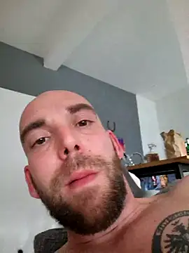 Smokeym123 online show from March 2025 11:33:01 PM