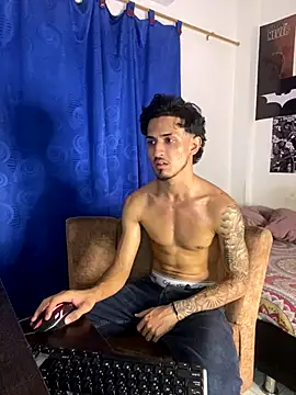 Snapshot of Zayn_kane chatting on October 2025 03:17:02 AM Zayn kane online show from October 2025 03:17:02 AM