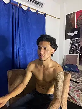 Snapshot of Zayn_kane chatting on November 2025 03:53:02 AM Zayn kane online show from November 2025 03:53:02 AM