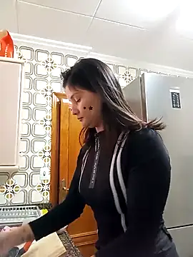 Seet Hanna online show from February 2026 03:01:01 PM