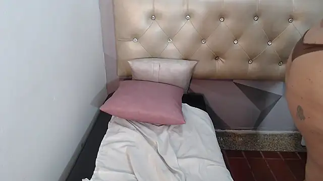 Milf-Prettyboobs online show from February 2026 06:31:02 AM