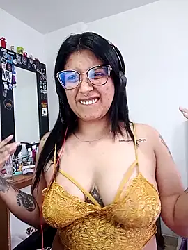 DaniPoison online show from November 2025 09:26:02 PM