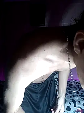 dareck 18 online show from March 2026 11:11:01 PM