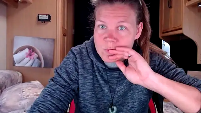 CallMeMaria online show from January 2025 10:16:02 AM