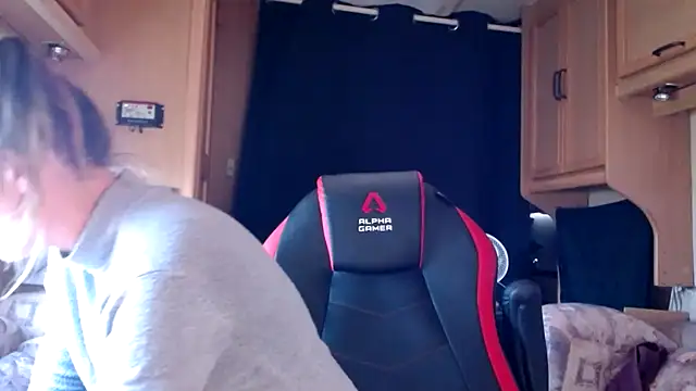 CallMeMaria online show from January 2025 04:39:01 PM