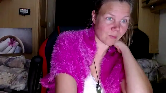 CallMeMaria online show from January 2025 07:15:01 PM