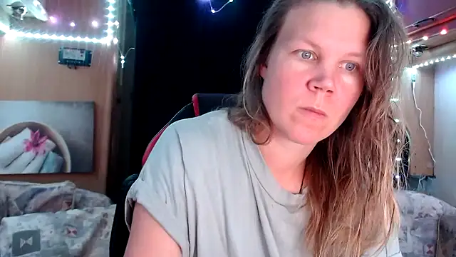 CallMeMaria online show from January 2025 12:54:02 PM