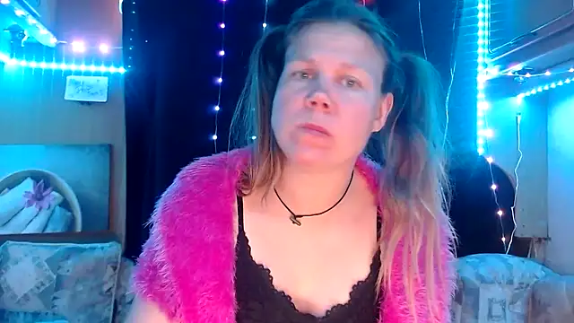 CallMeMaria online show from February 2025 07:30:01 PM