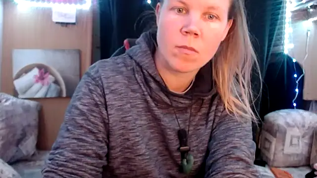 CallMeMaria online show from March 2025 02:30:01 PM