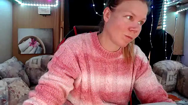 CallMeMaria online show from March 2025 11:06:01 AM