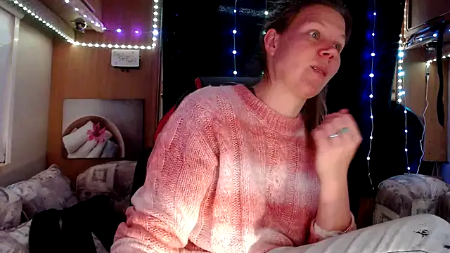 CallMeMaria online show from March 2025 04:02:02 PM