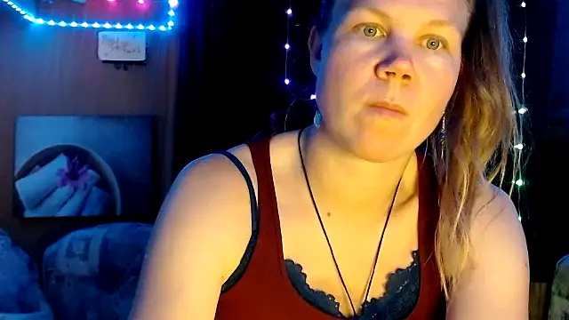 CallMeMaria online show from March 2025 08:08:02 PM