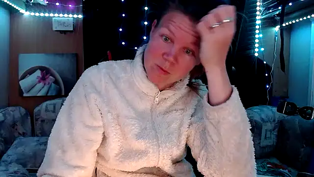 CallMeMaria online show from March 2025 06:07:01 PM