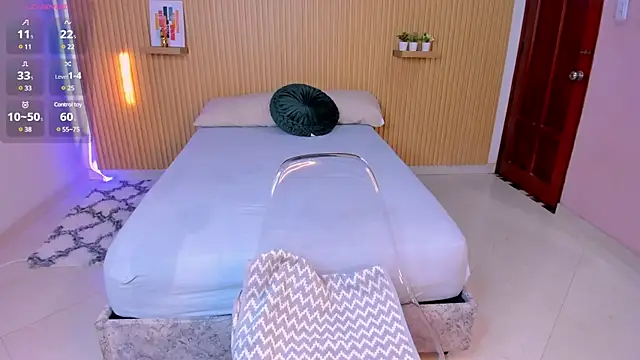 Sasha Anaan online show from March 2025 12:00:01 PM